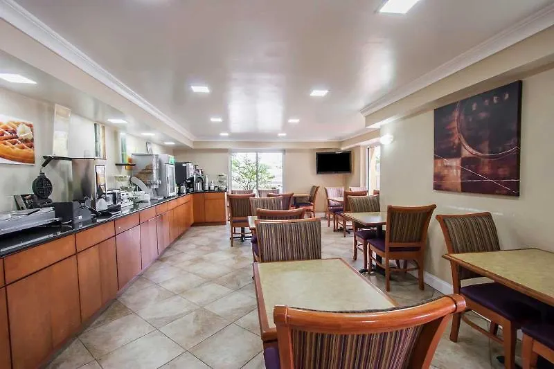 Econolodge Downtown Memphis Best Rate Motel